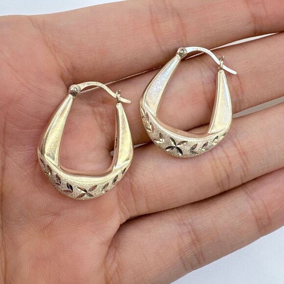 VTG Solid Sterling Silver 925 Etched Puffed Hoop Earrings Size 1" Length - Picture 5 of 7
